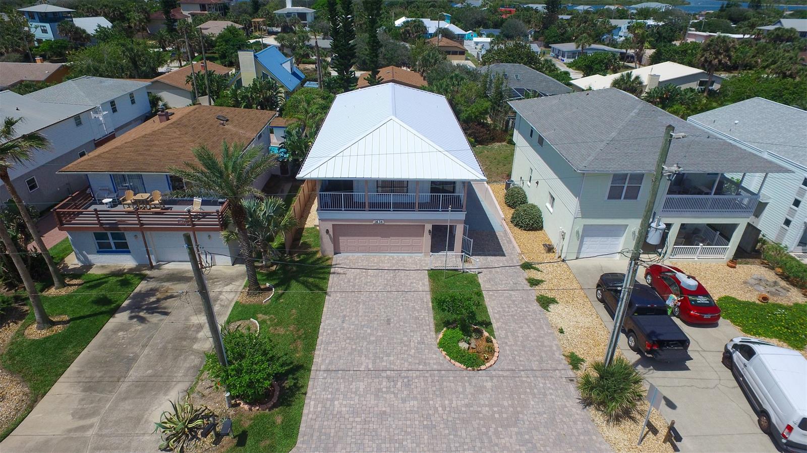 Orlando Beach - Residential