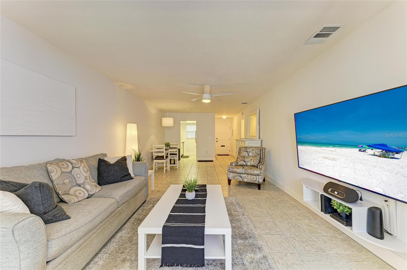 CASCO DORADO CONDO - Residential