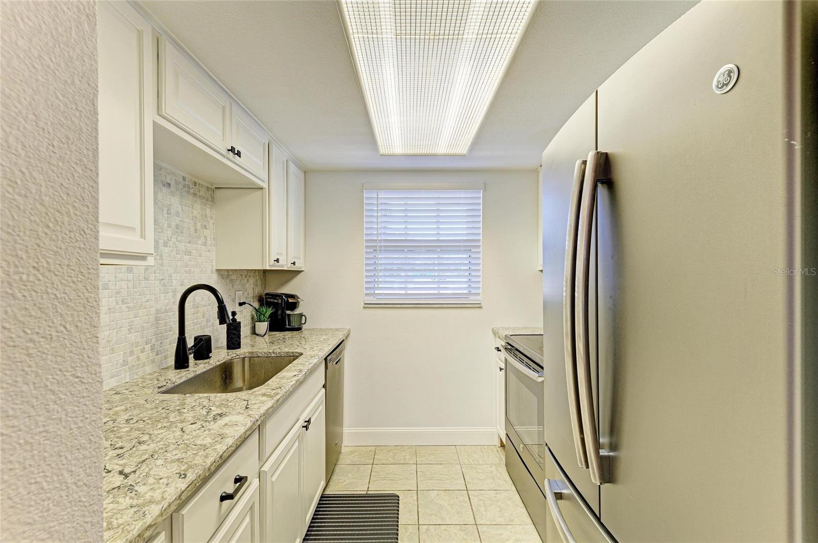 CASCO DORADO CONDO - Residential