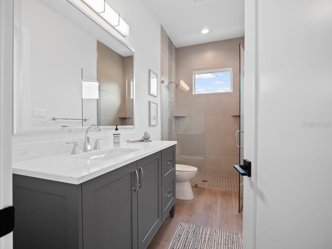 BELLA COLLINA SUB - Residential