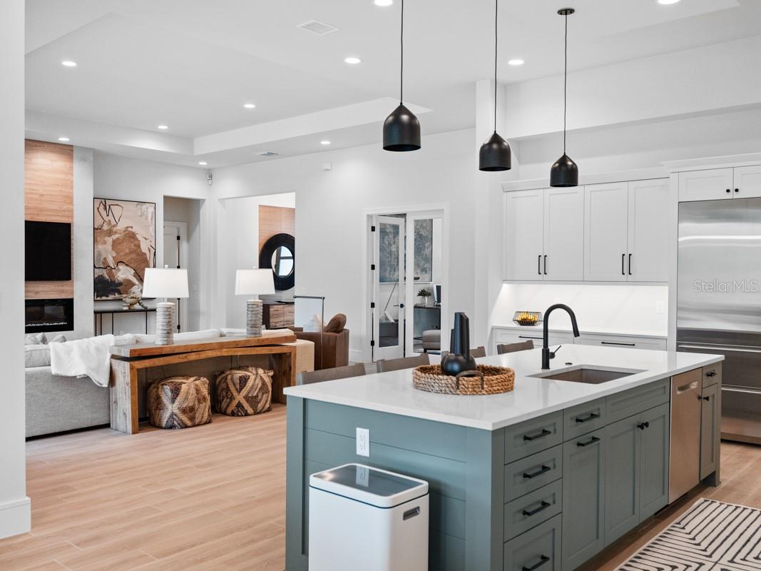 BELLA COLLINA SUB - Residential