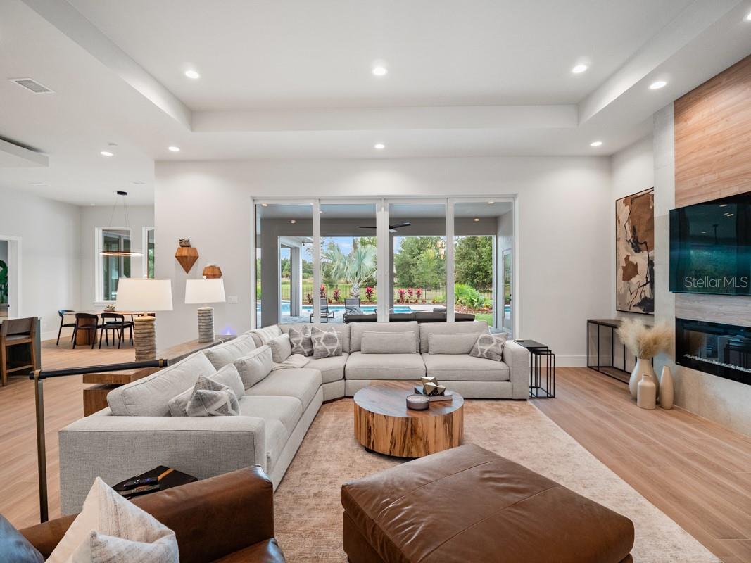 BELLA COLLINA SUB - Residential