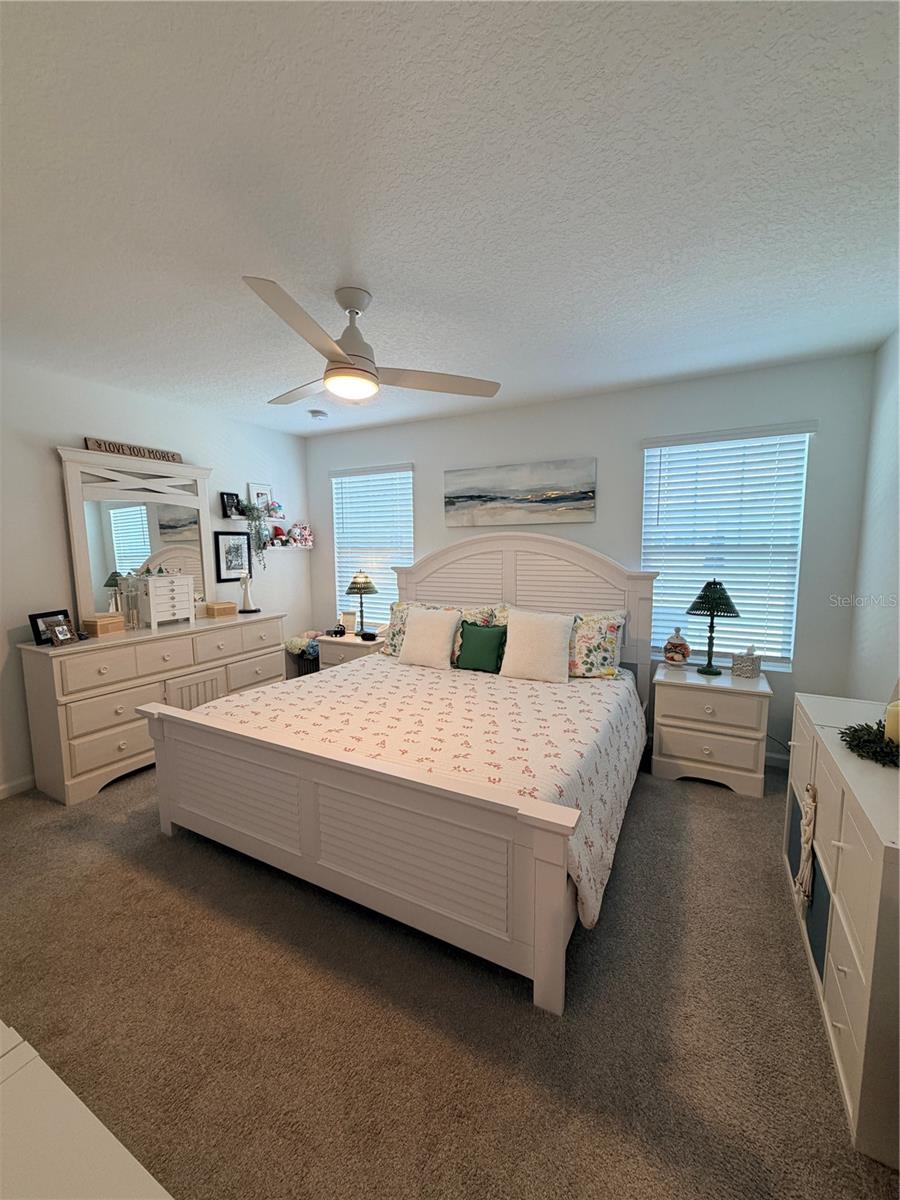 HICKORY GROVE TWNHMS - Residential