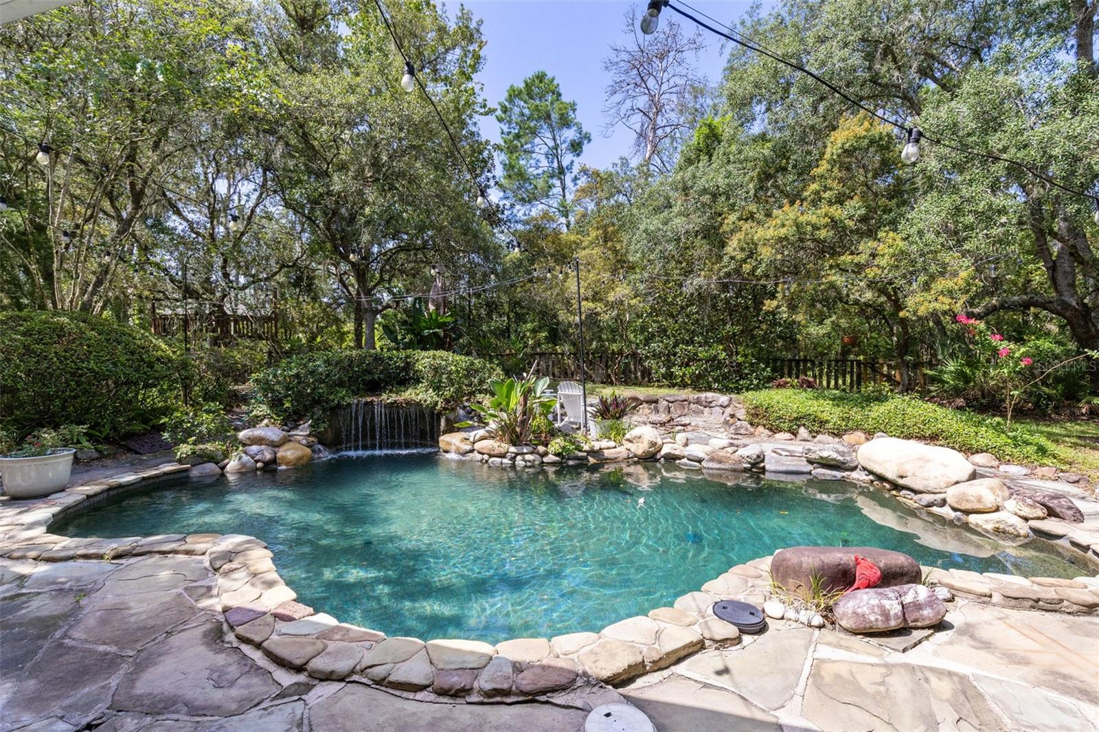 120 W GREENTREE LANE