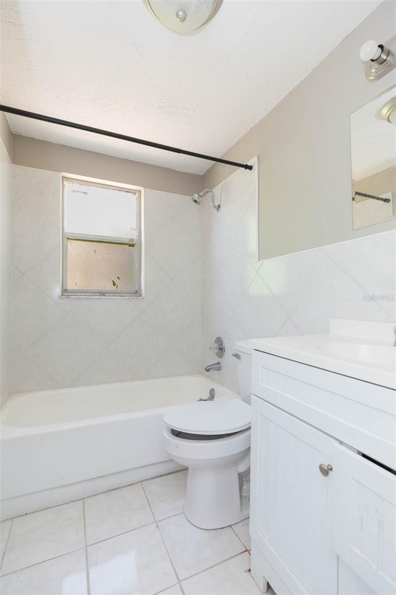 GULF SIDE ACRES - Residential Income