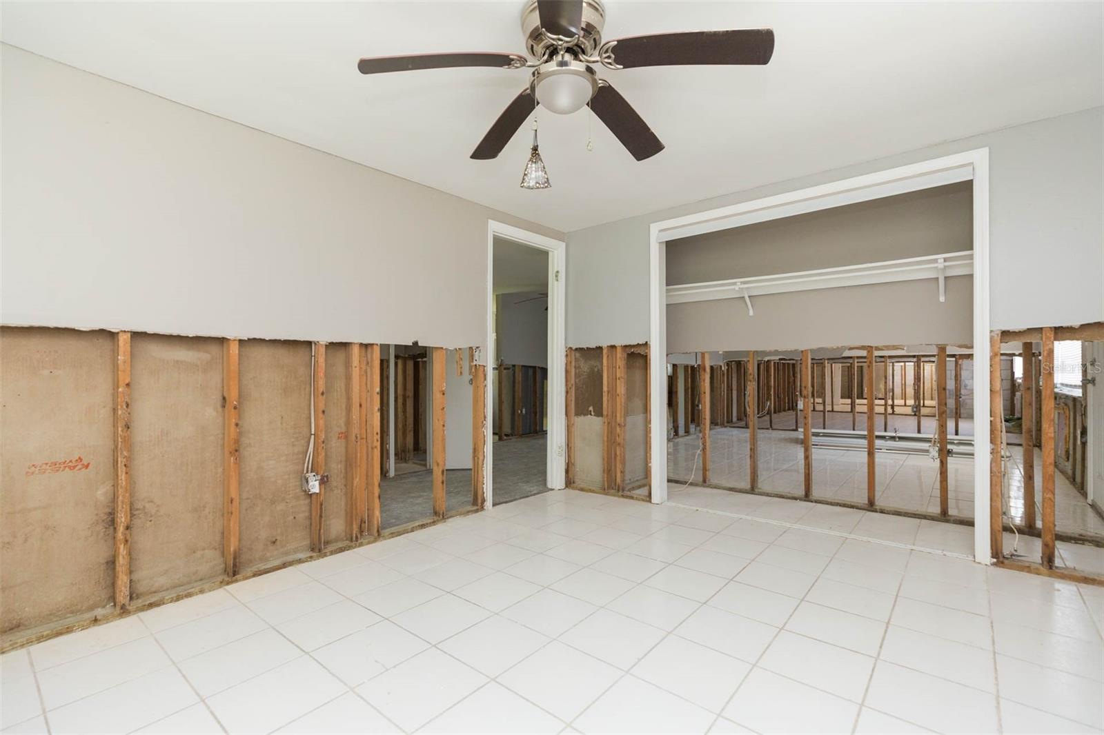 GULF SIDE ACRES - Residential Income