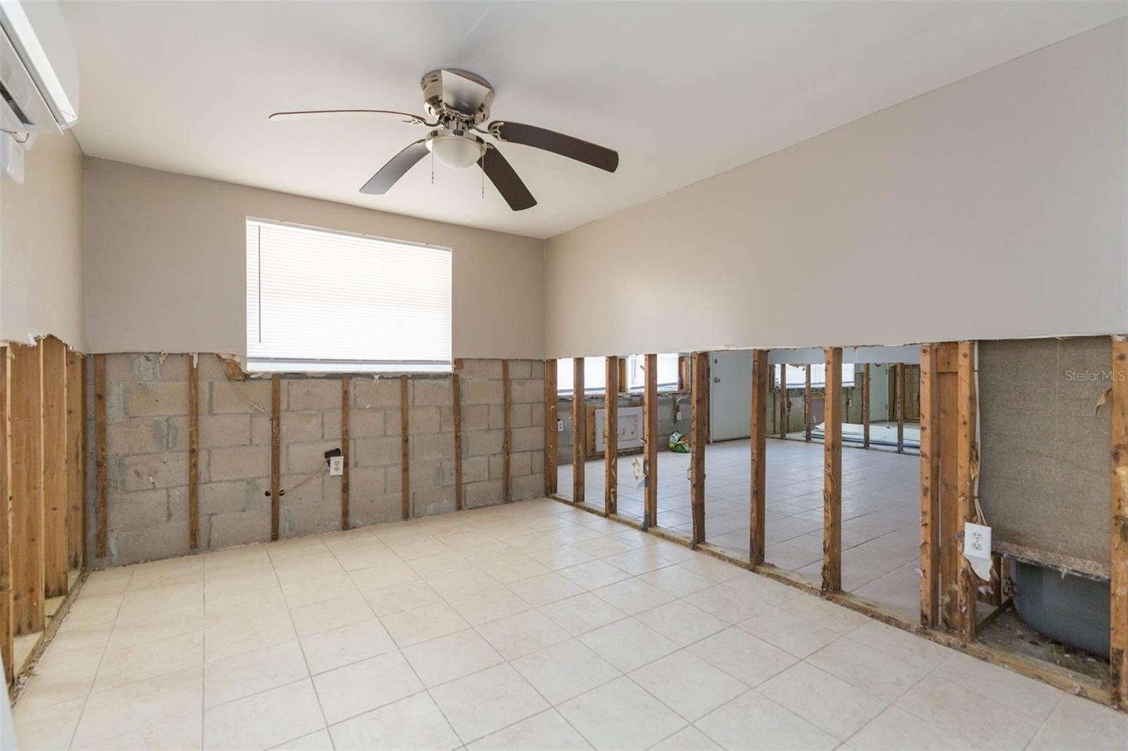 GULF SIDE ACRES - Residential Income