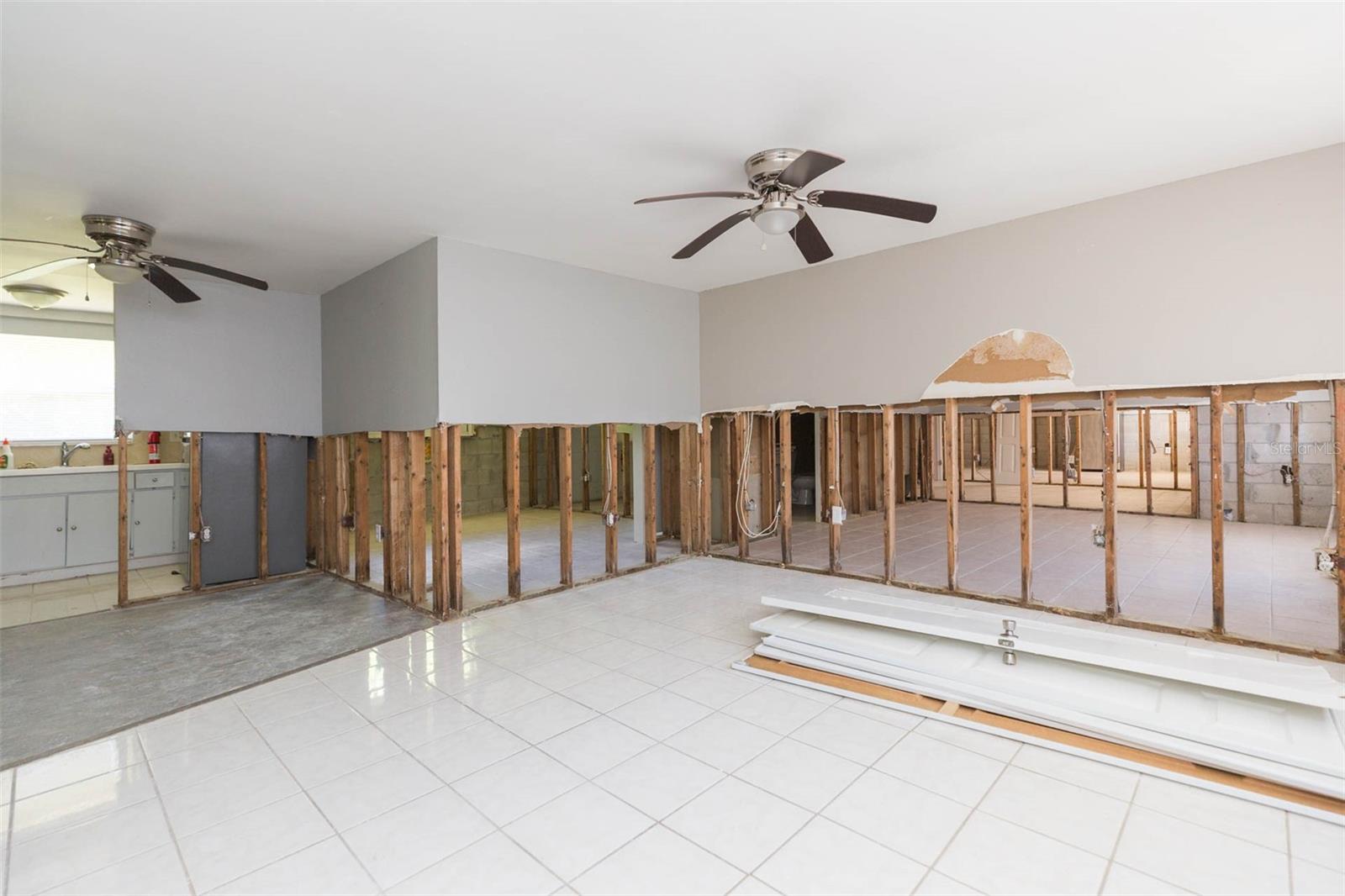 GULF SIDE ACRES - Residential Income