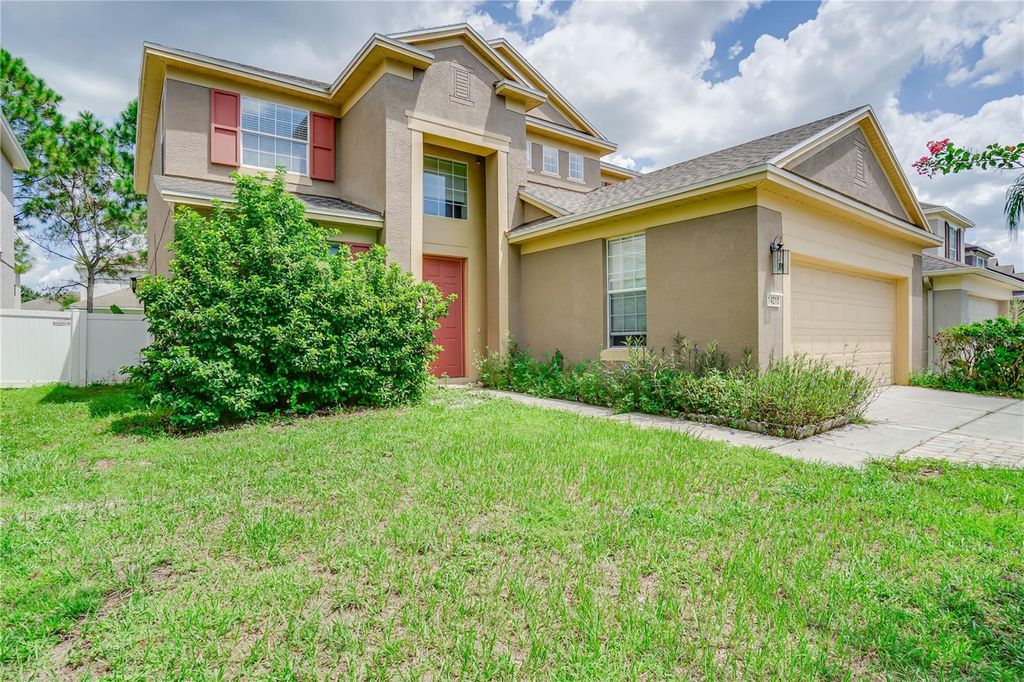 Photo of 14210 Wake Robin Drive, Brooksville, FL 34604 (MLS # TB8420221)
