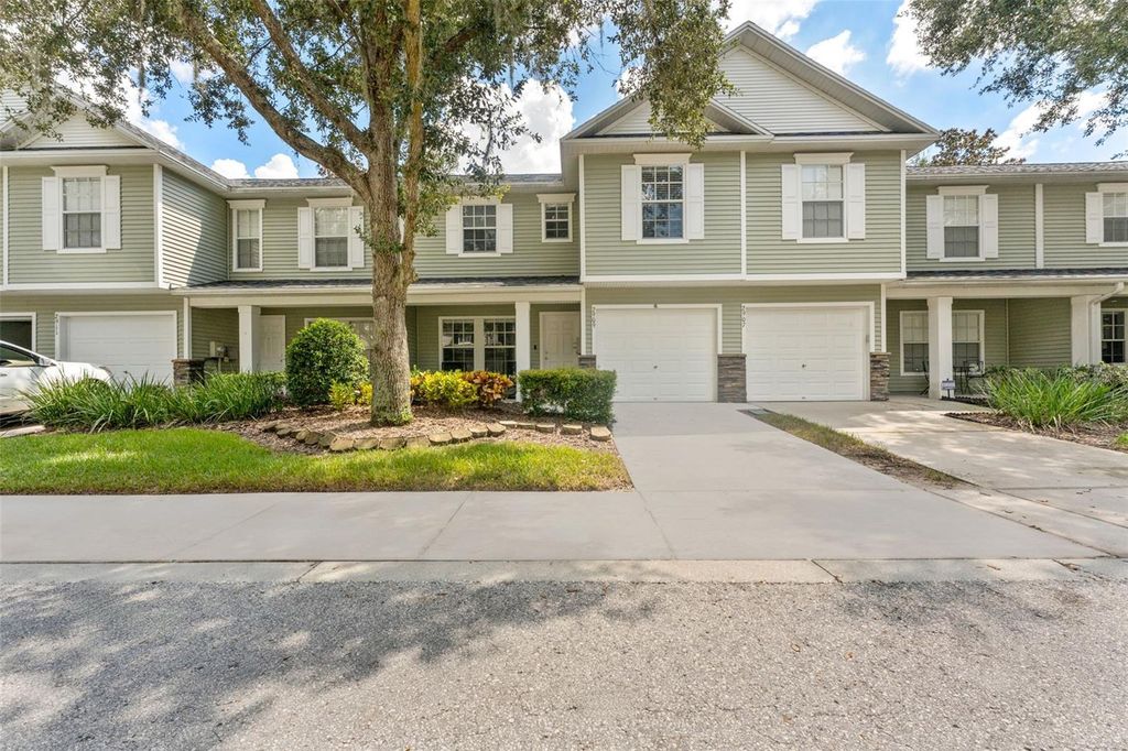 Photo of 2909 Bear Oak Drive, Valrico, FL 33594 (MLS # TB8413624)