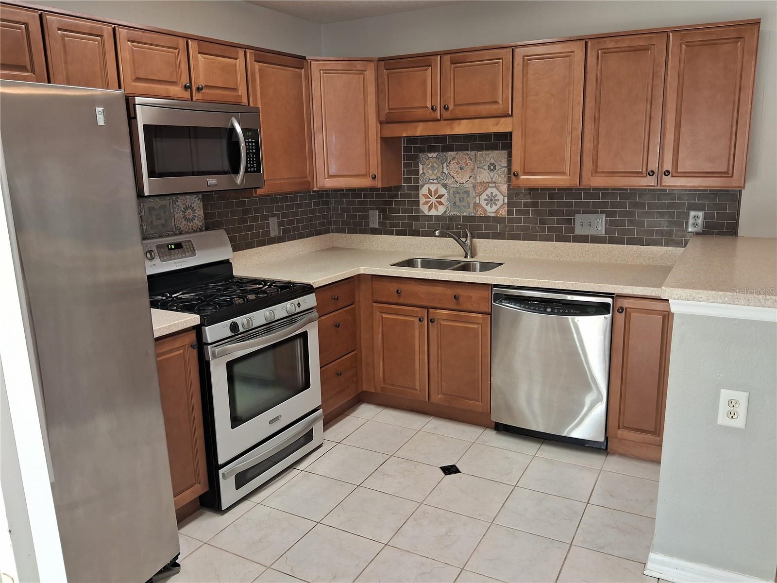 DEER PARK - Residential Lease