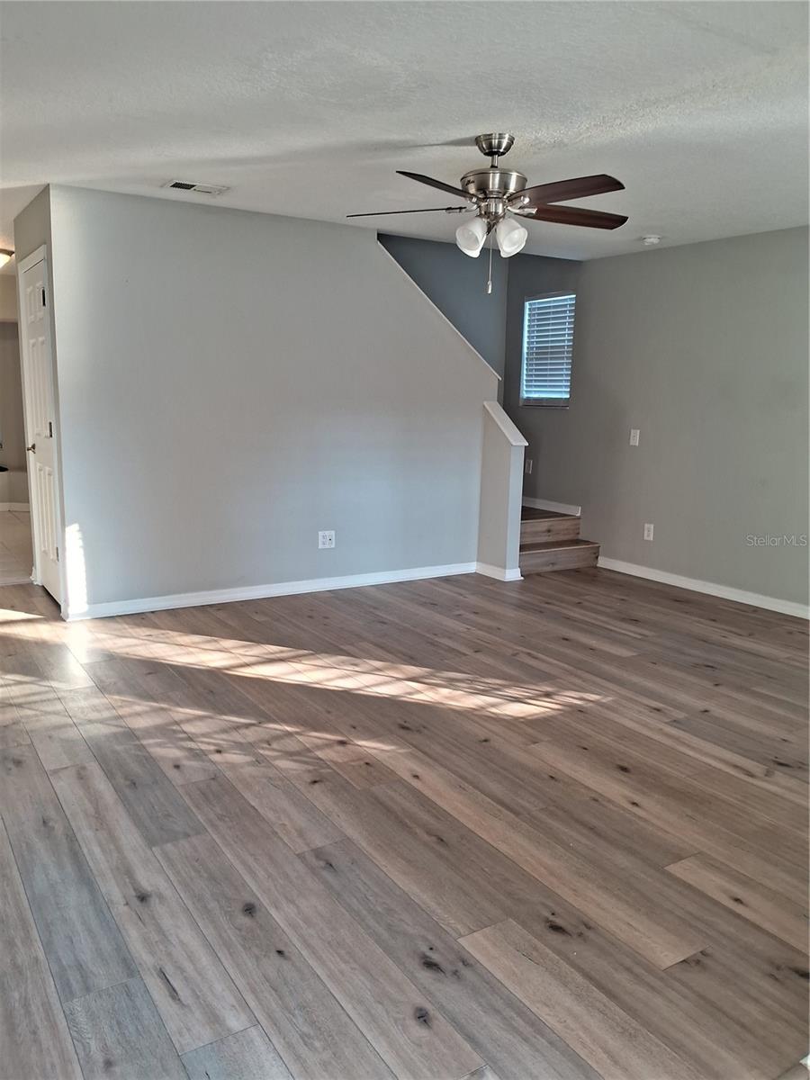 DEER PARK - Residential Lease