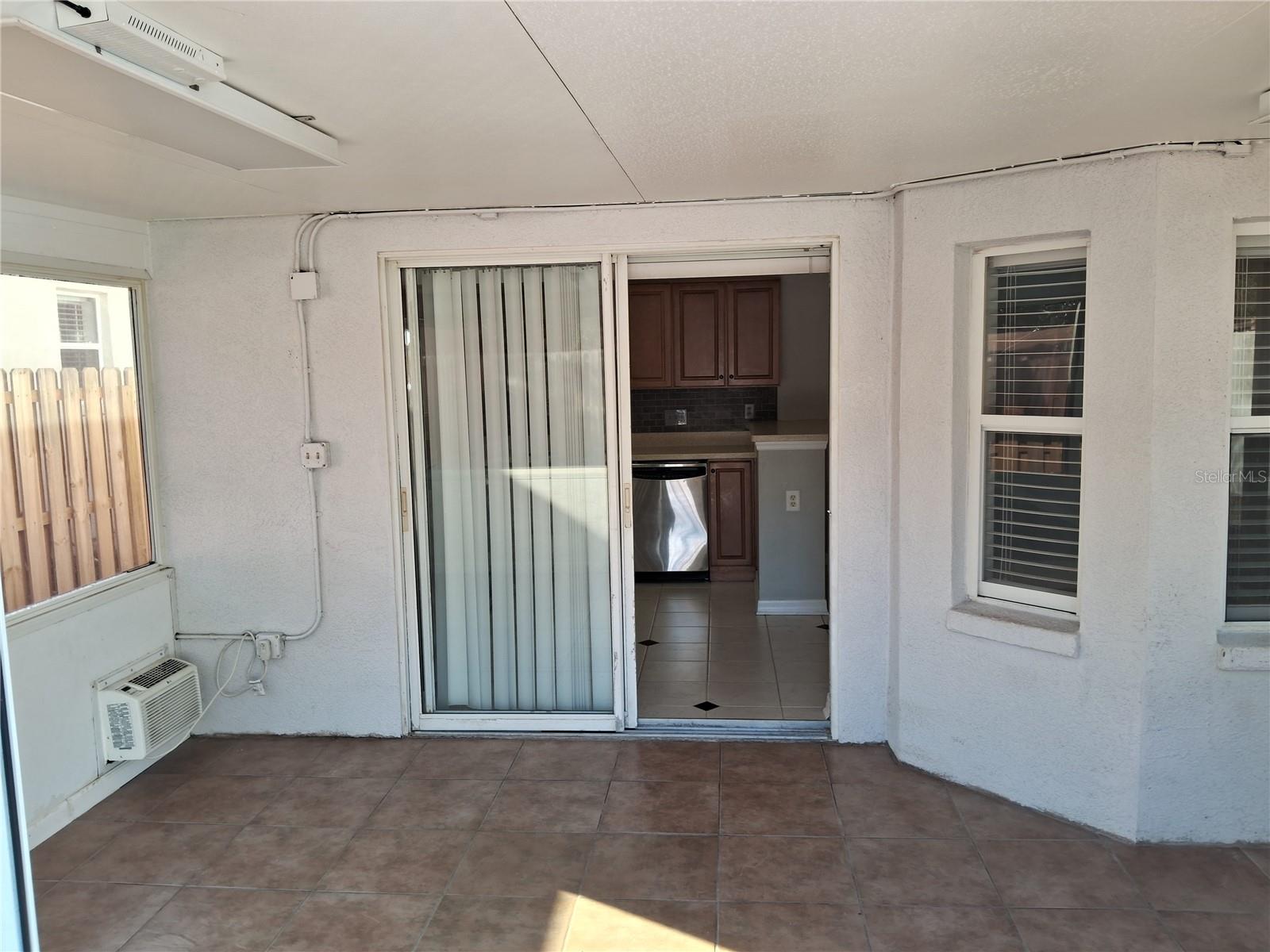 DEER PARK - Residential Lease