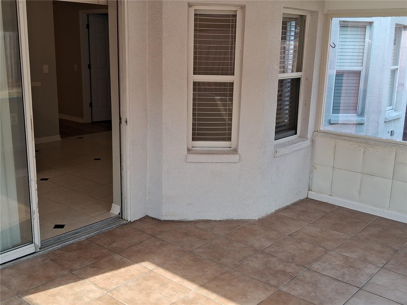 DEER PARK - Residential Lease