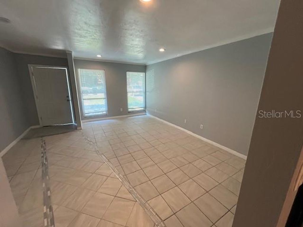 Photo of 6124 SW 11th Place #B, Gainesville, FL 32607 (MLS # GC535402)