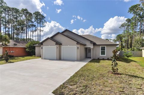 Photo of 22 Bunker View Drive, Palm Coast, FL 32137 (MLS # FC298098)