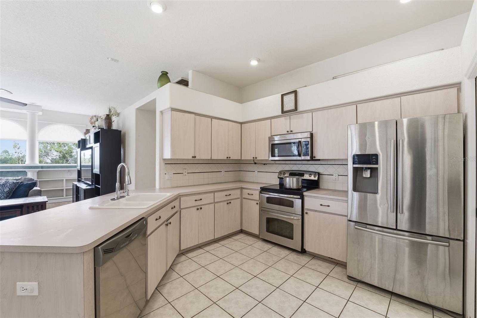 PRISTINE PLACE PH 1 - Residential