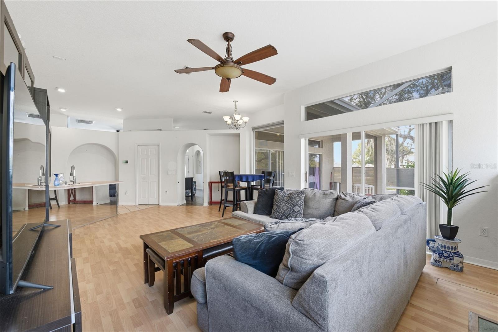 PRISTINE PLACE PH 1 - Residential