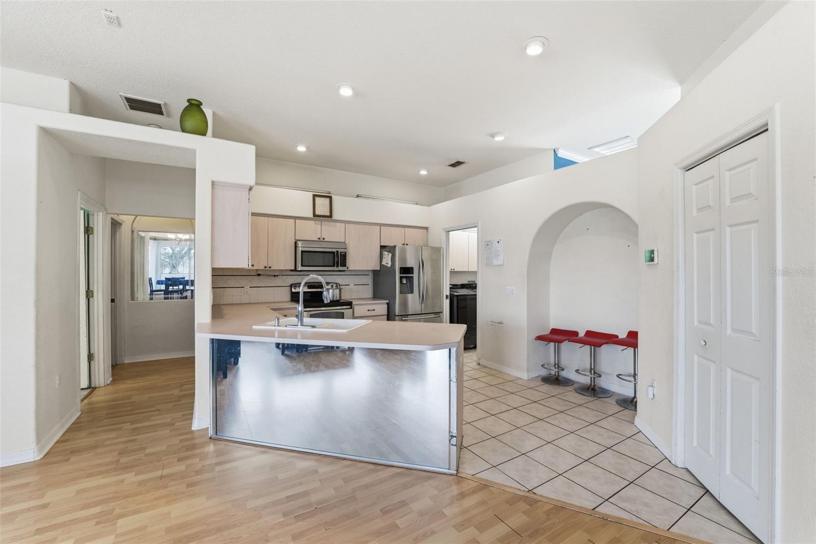 PRISTINE PLACE PH 1 - Residential