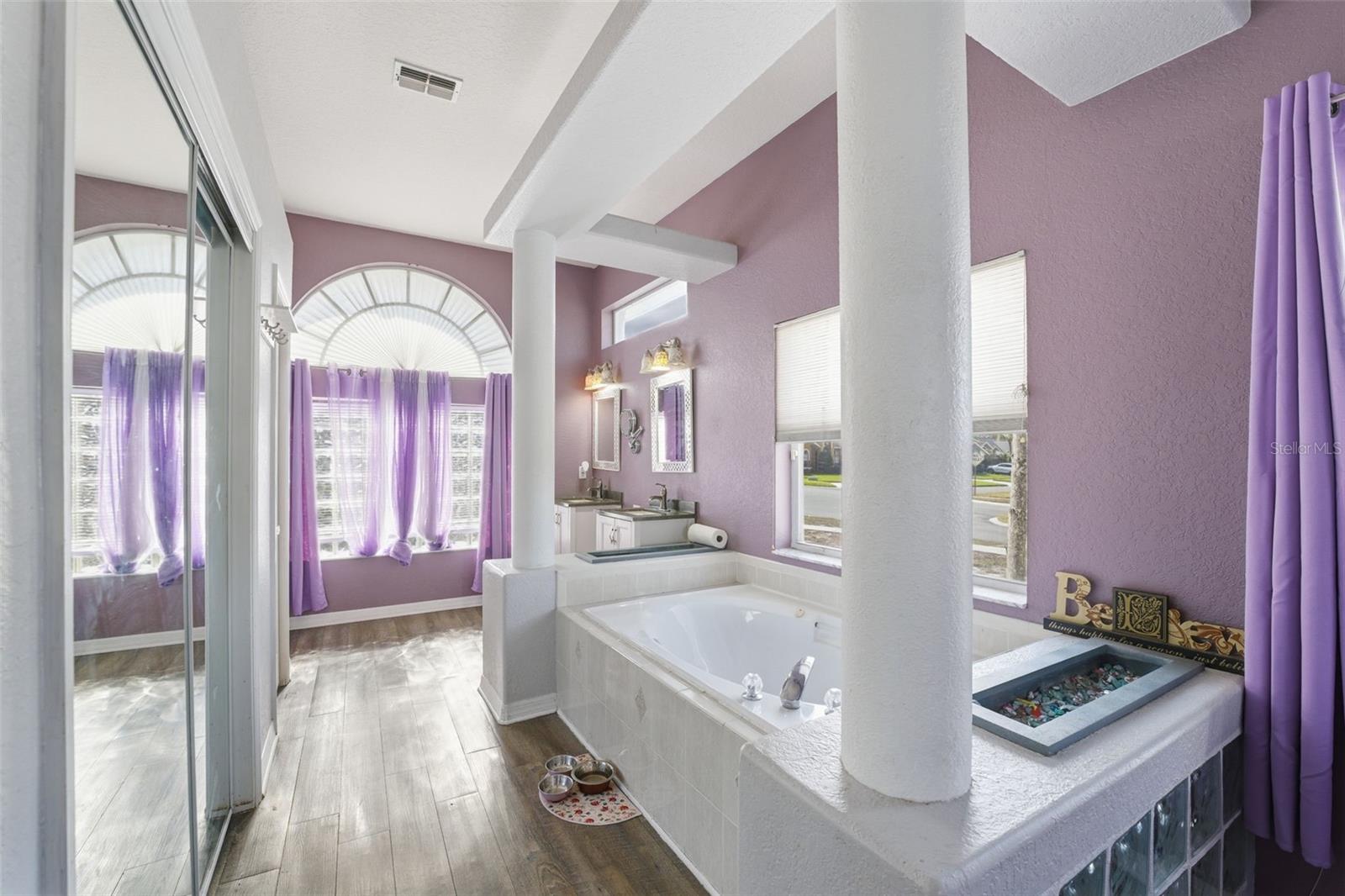 PRISTINE PLACE PH 1 - Residential