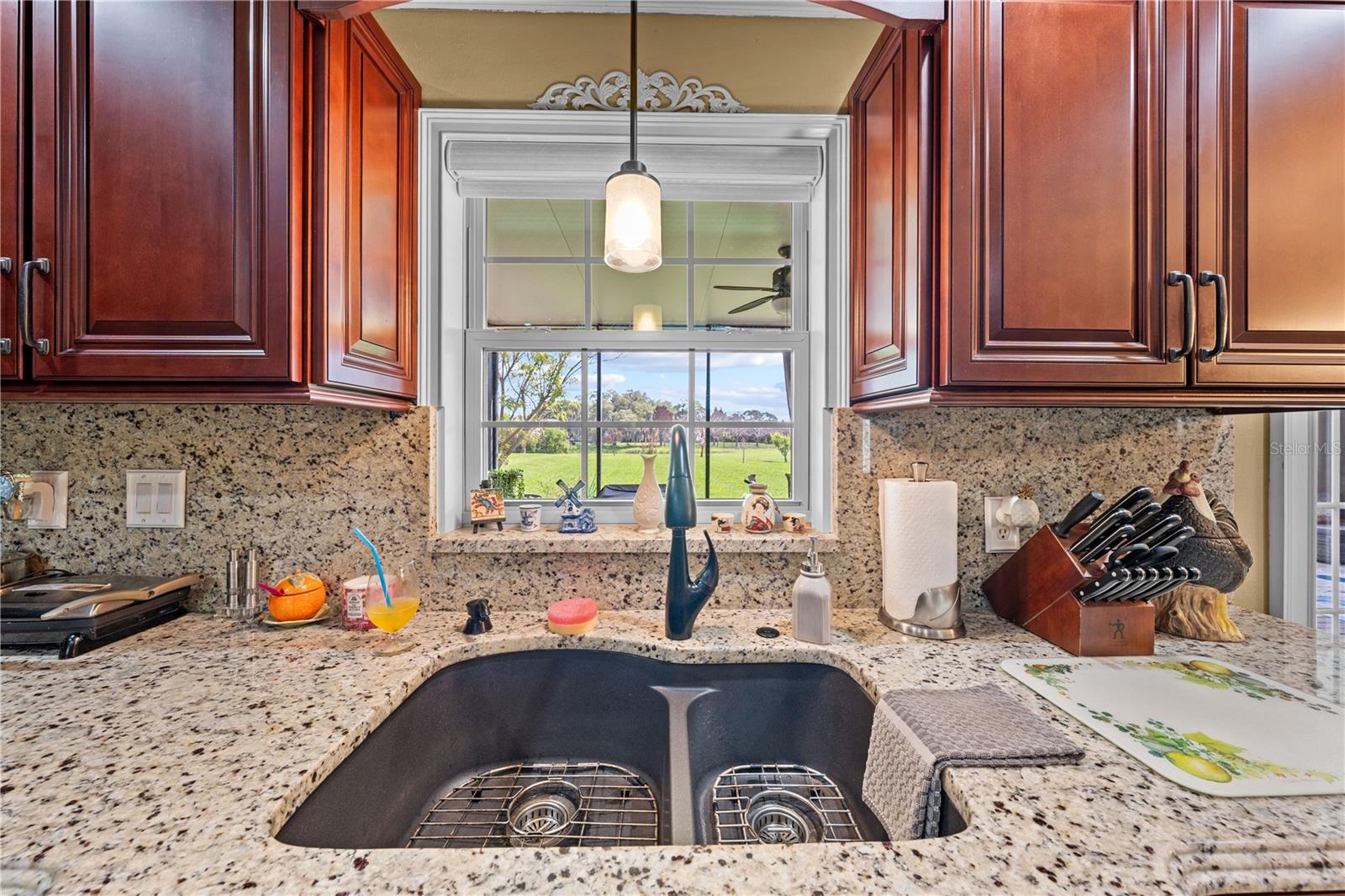 LAKE LIZZIE RESERVE - Residential