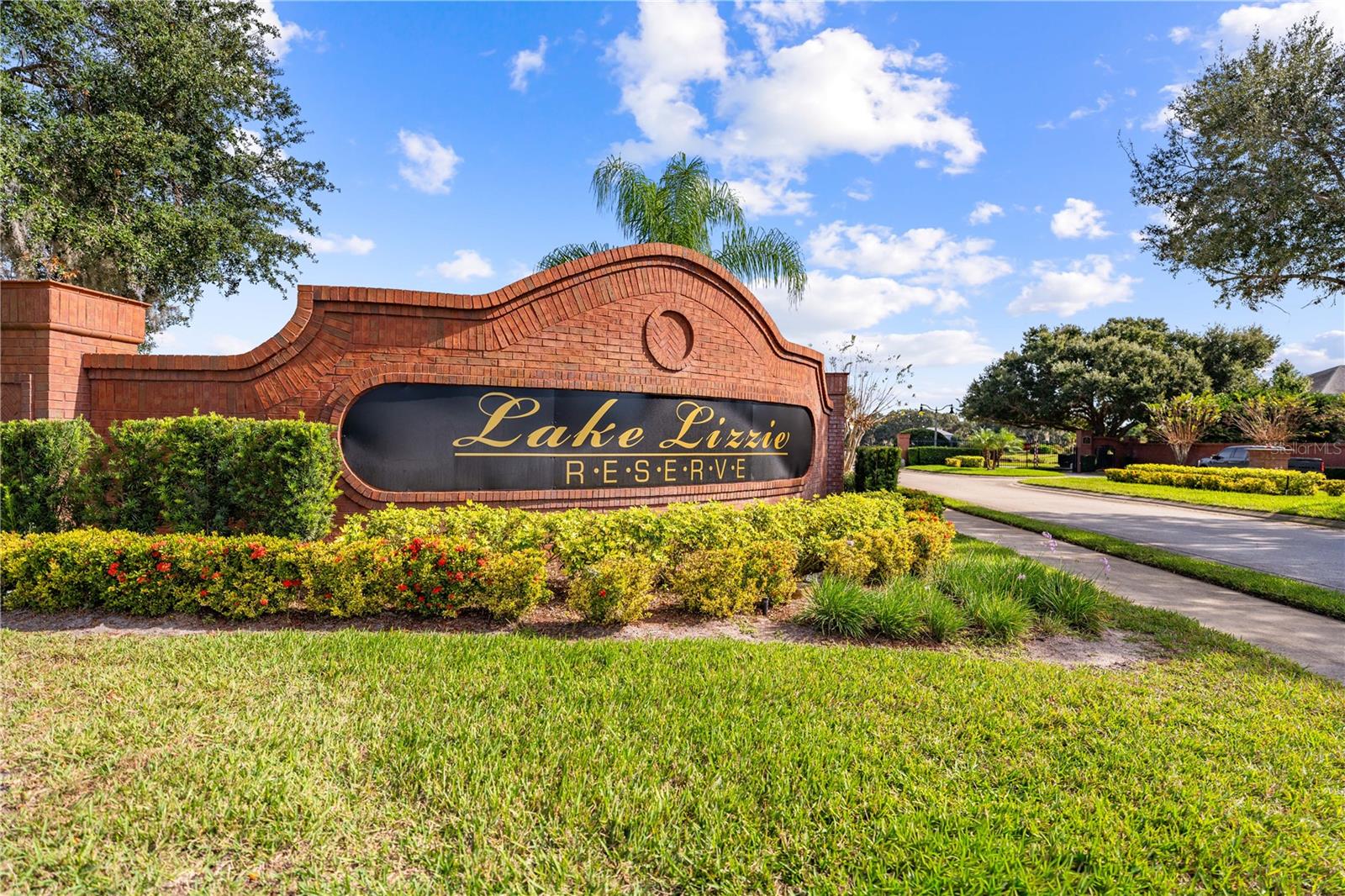 LAKE LIZZIE RESERVE - Residential