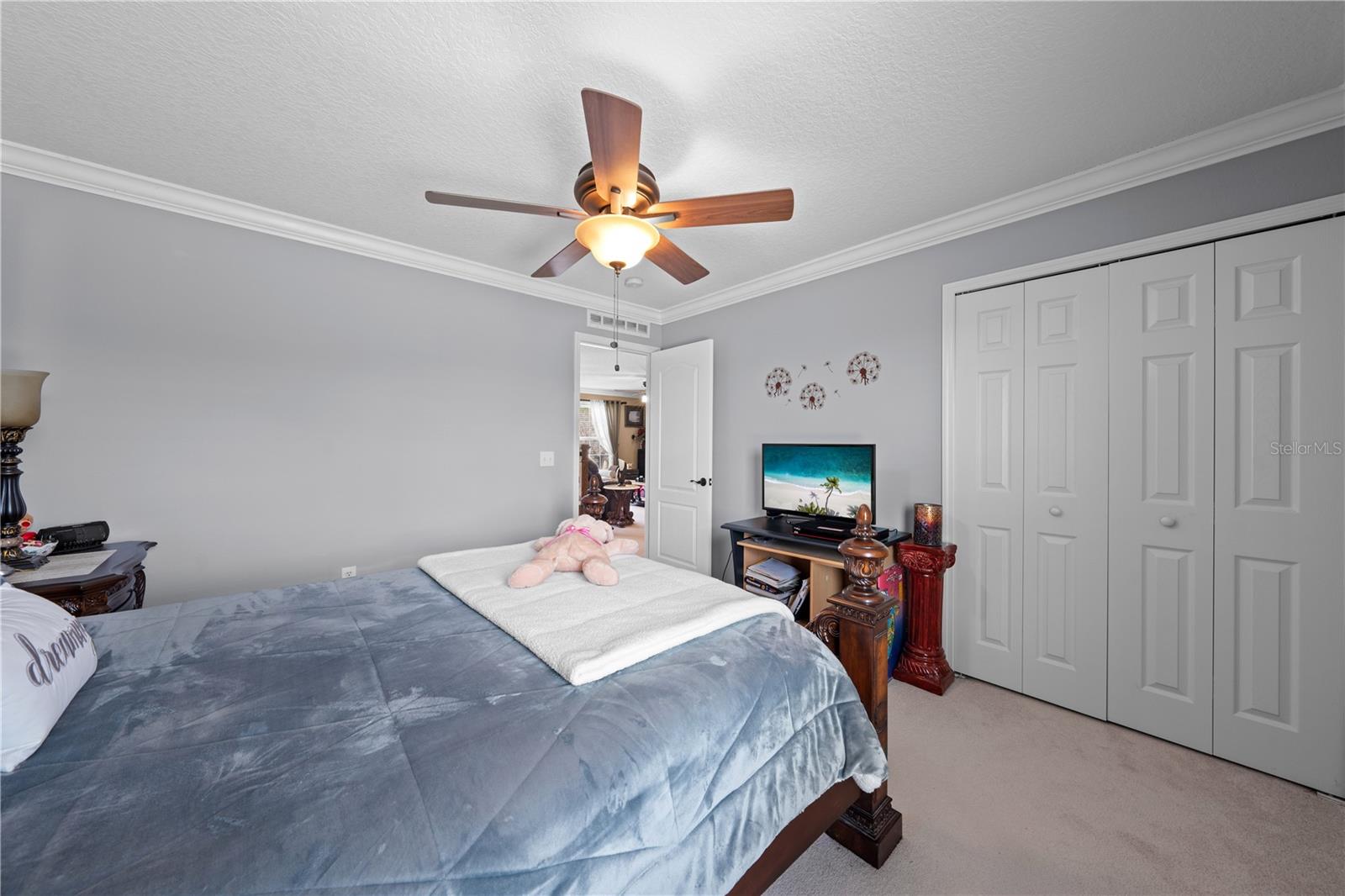 LAKE LIZZIE RESERVE - Residential