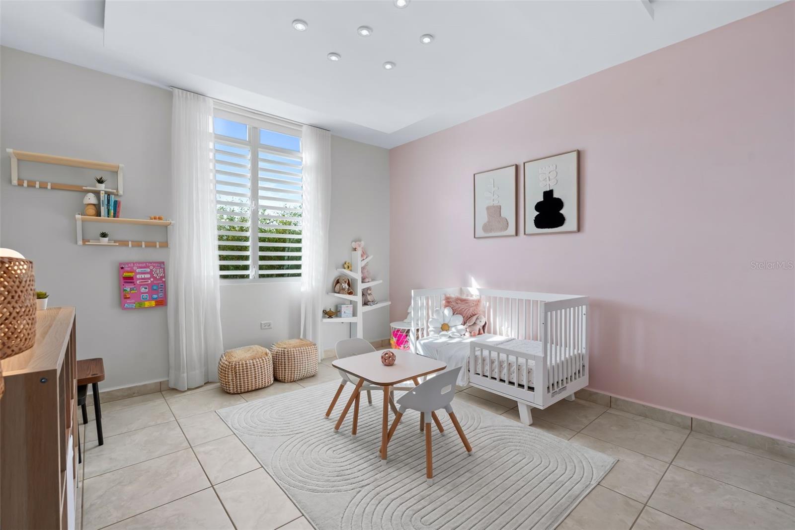 PASEO LOS CORALES II - Residential