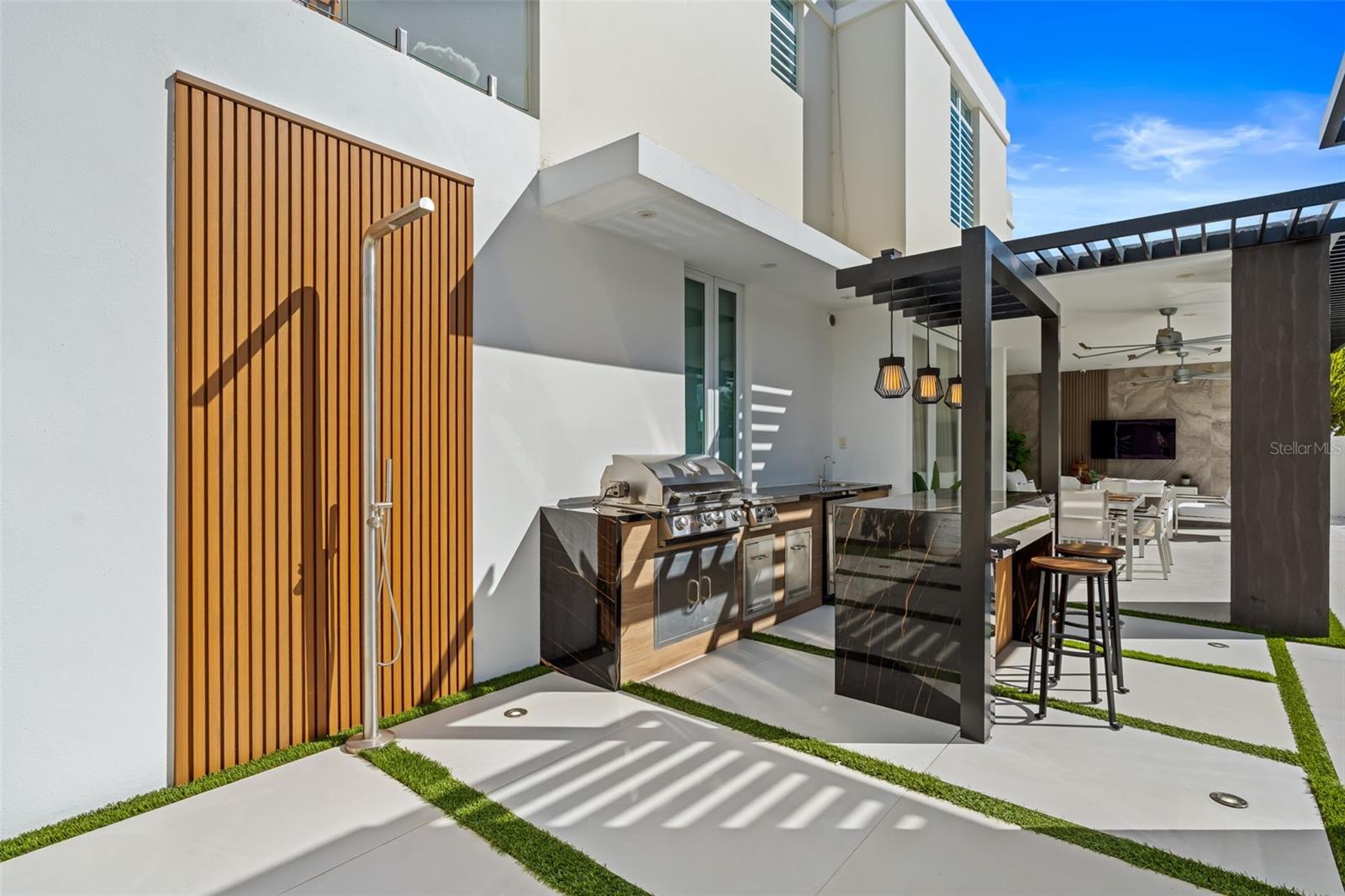 PASEO LOS CORALES II - Residential