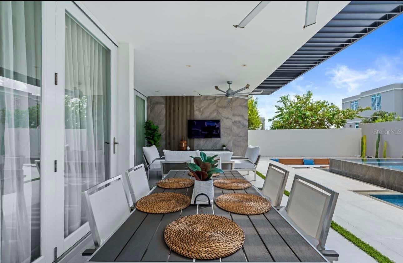 PASEO LOS CORALES II - Residential