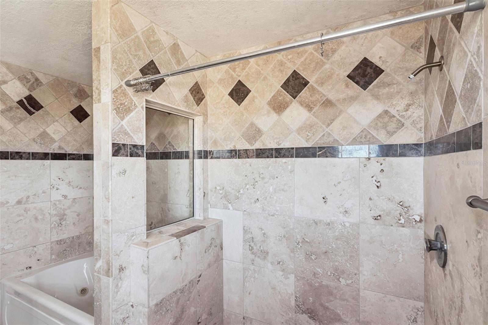 QUAIL RIDGE PH 01 - Residential