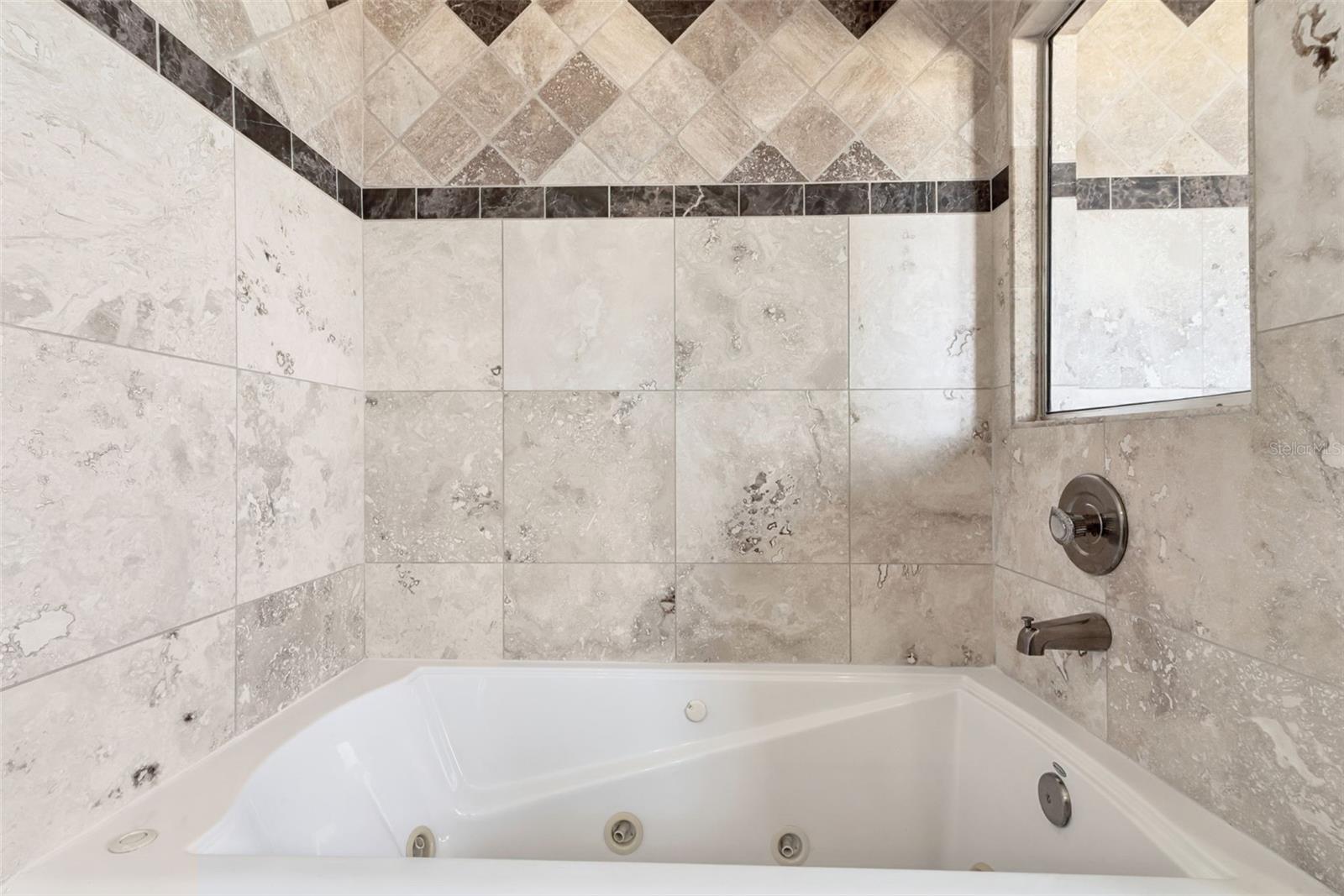 QUAIL RIDGE PH 01 - Residential