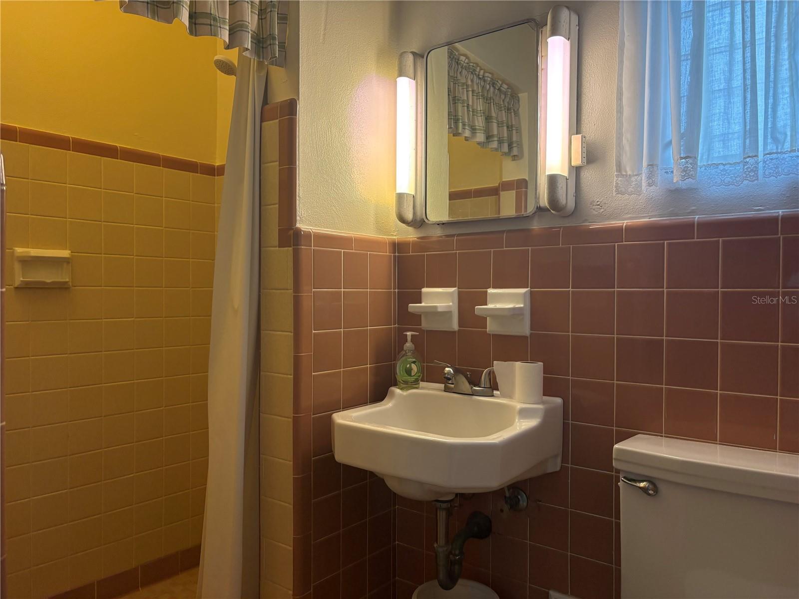 HACKLES ADD - Residential