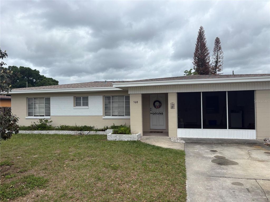 Photo of 508 Avenue I SE, Winter Haven, FL 33880 (MLS # TB8495578)