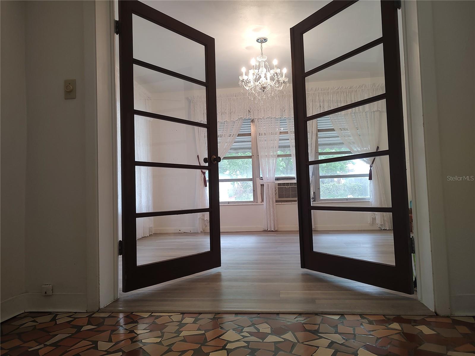 HACKLES ADD - Residential