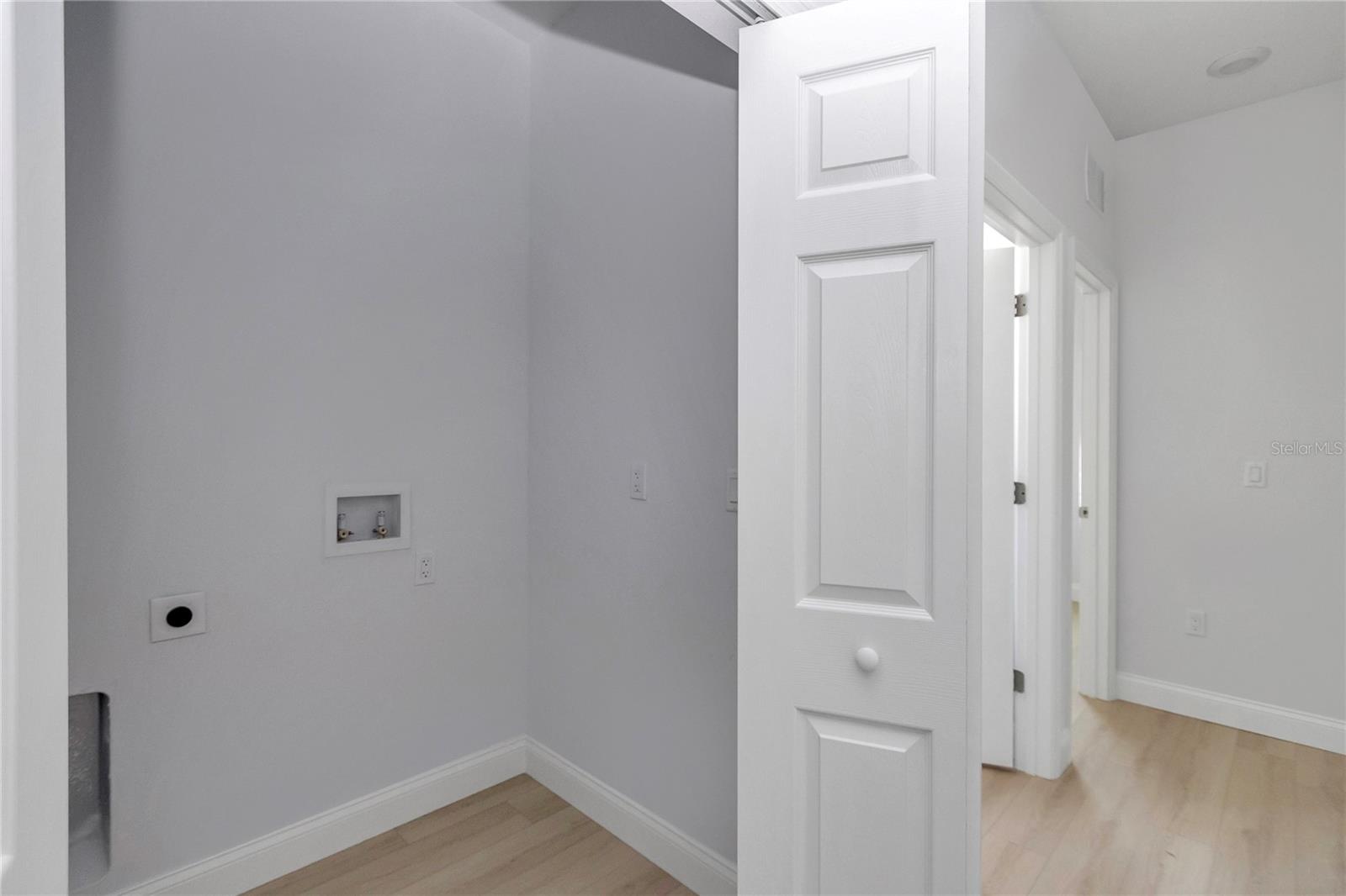 MARION OAKS UNIT 10 - Residential Lease