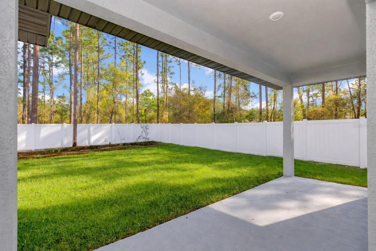 MARION OAKS UNIT 10 - Residential Lease