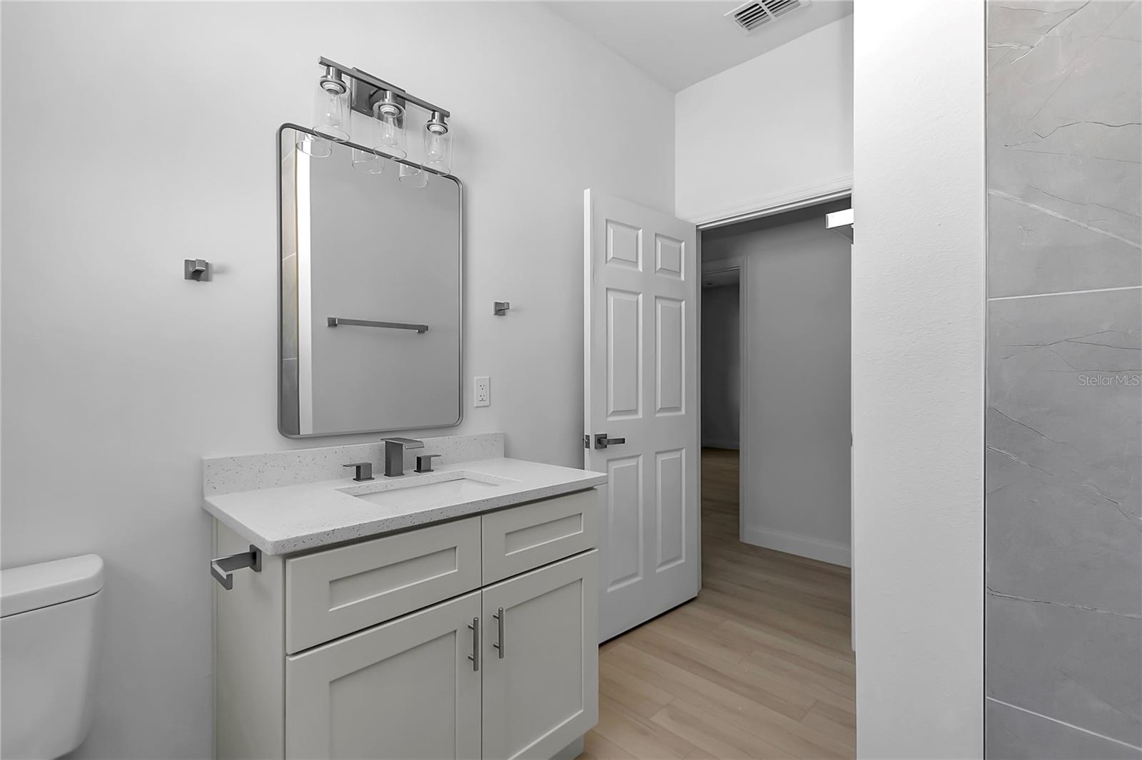 MARION OAKS UNIT 10 - Residential Lease