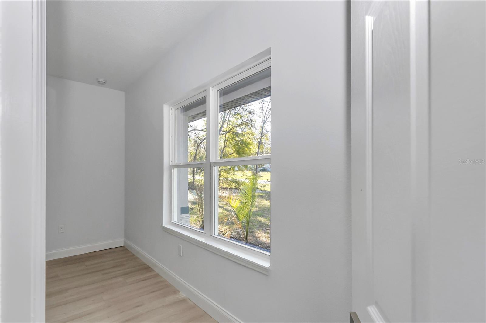 MARION OAKS UNIT 10 - Residential Lease