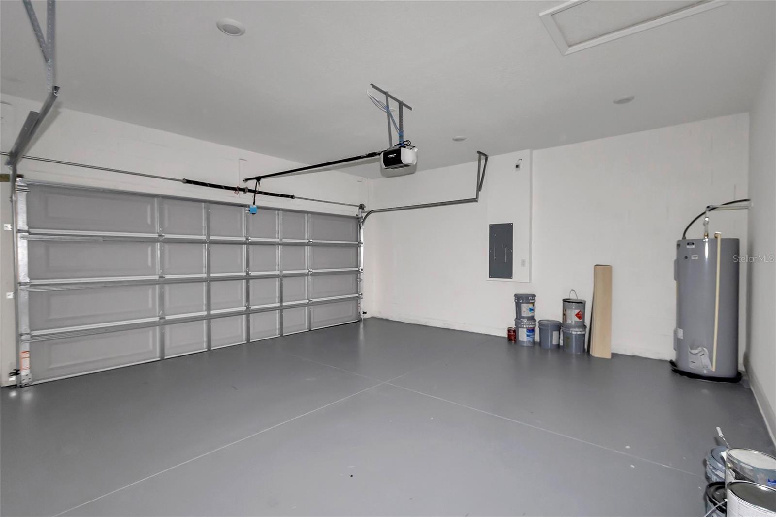 MARION OAKS UNIT 10 - Residential Lease