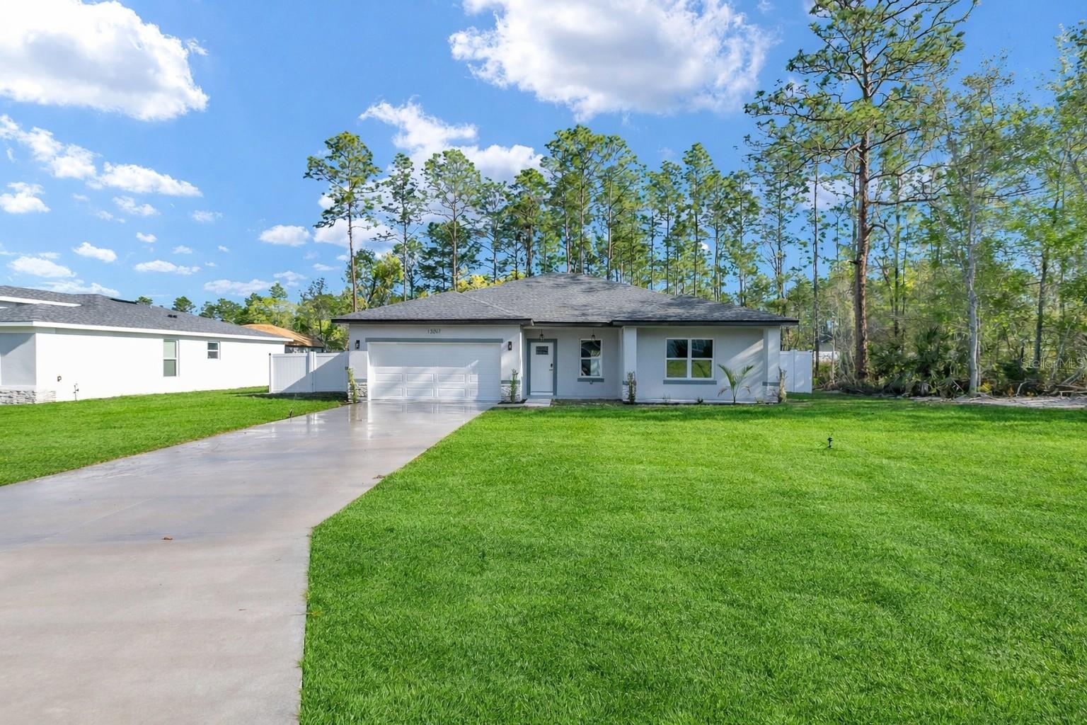 MARION OAKS UNIT 10 - Residential Lease