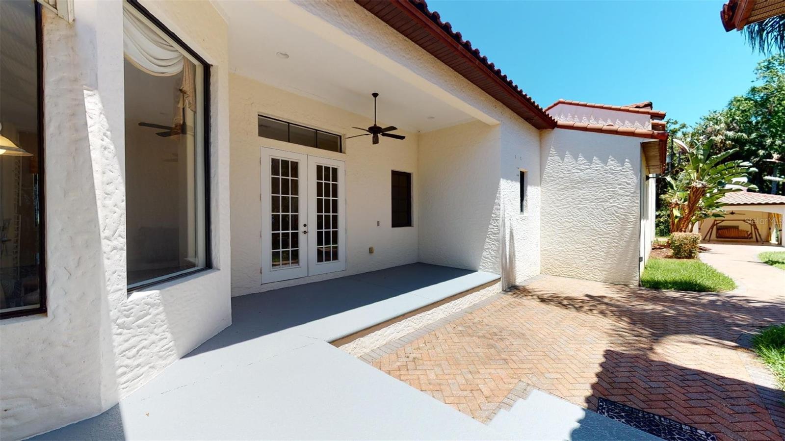 CELEBRATION AREA 5 - Residential Lease