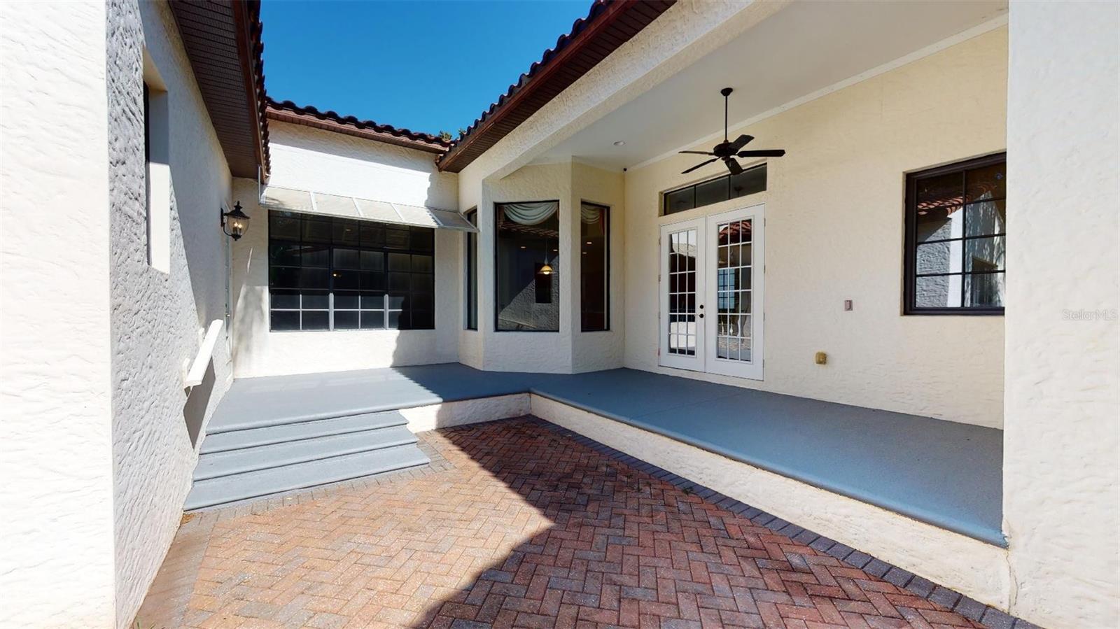 CELEBRATION AREA 5 - Residential Lease