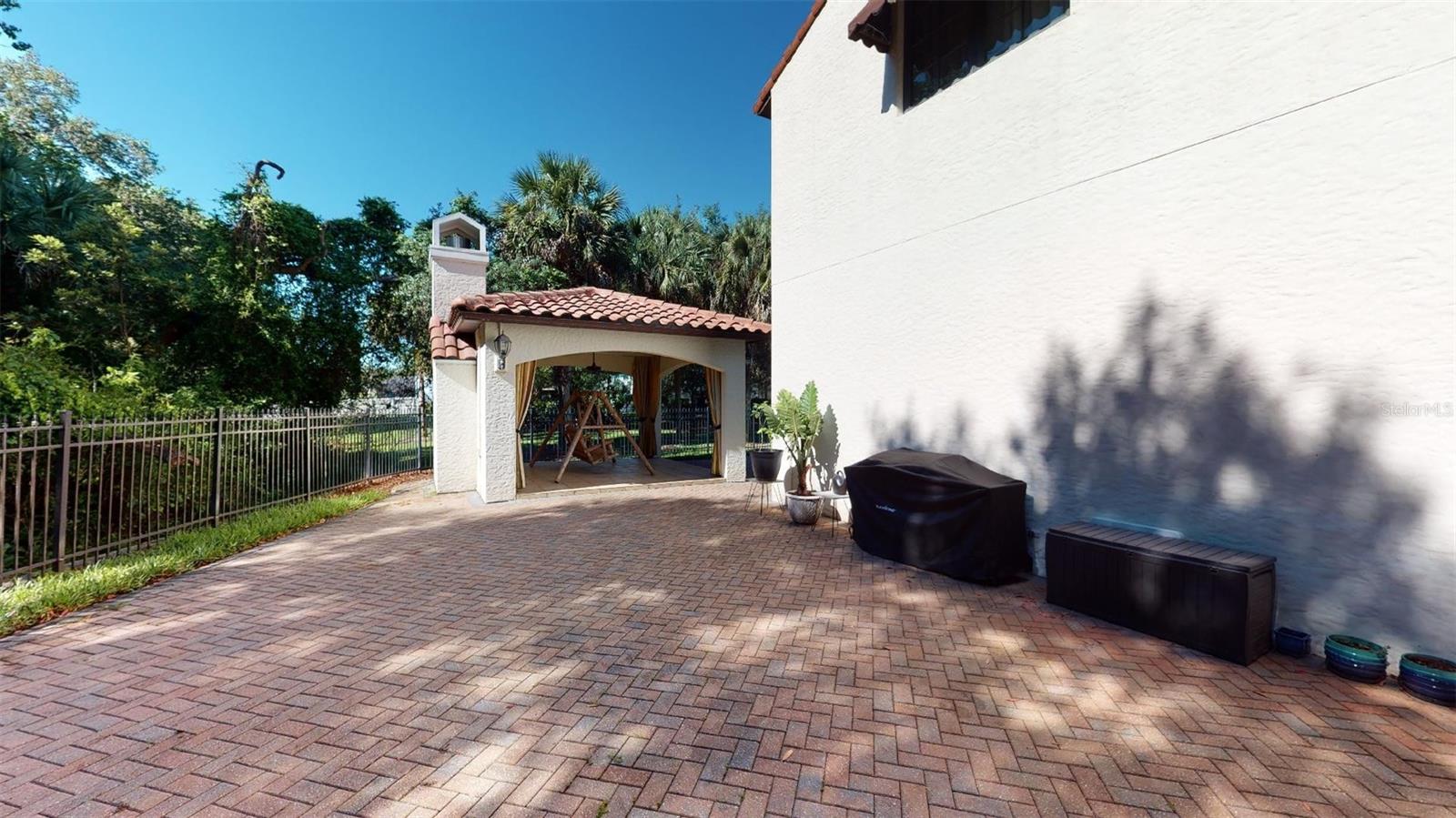 CELEBRATION AREA 5 - Residential Lease