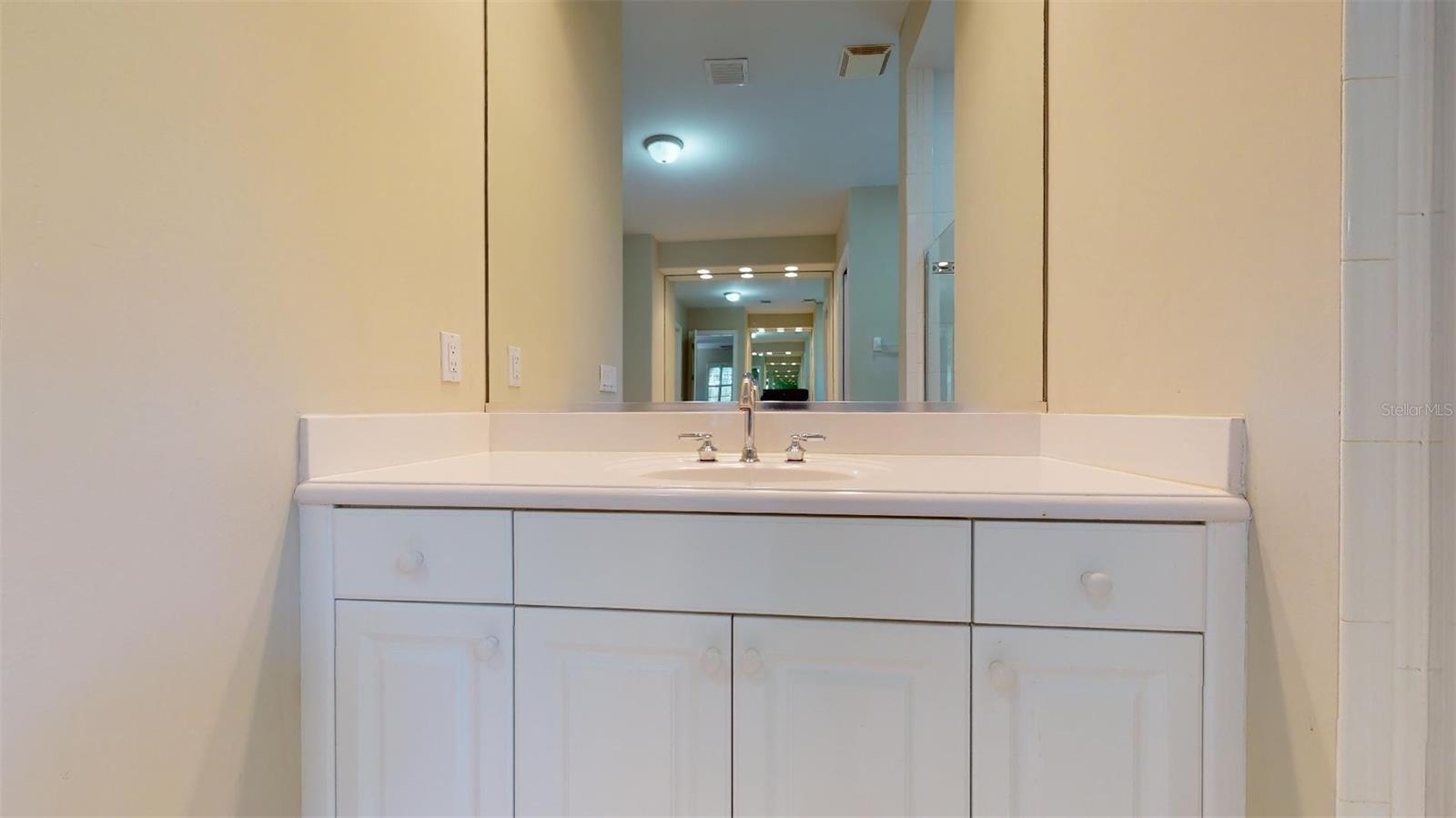 CELEBRATION AREA 5 - Residential Lease