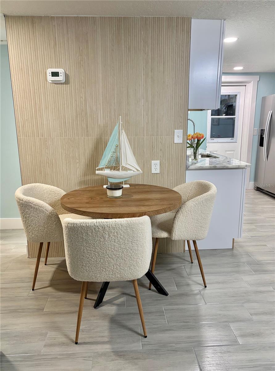 GULF SHORES 2ND ADD - Residential Lease