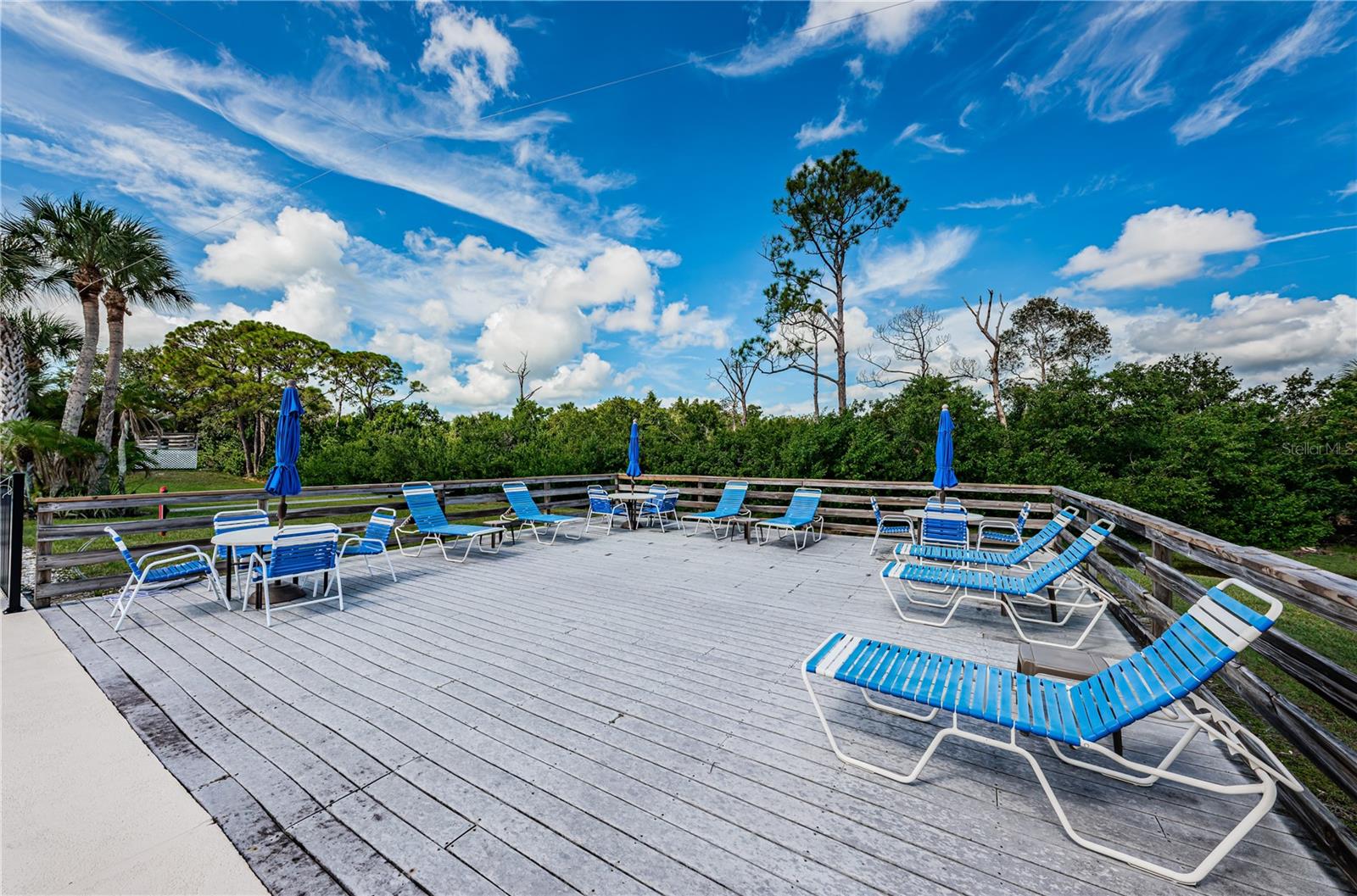 ISLAND VIEW SOUTH CONDO - Residential