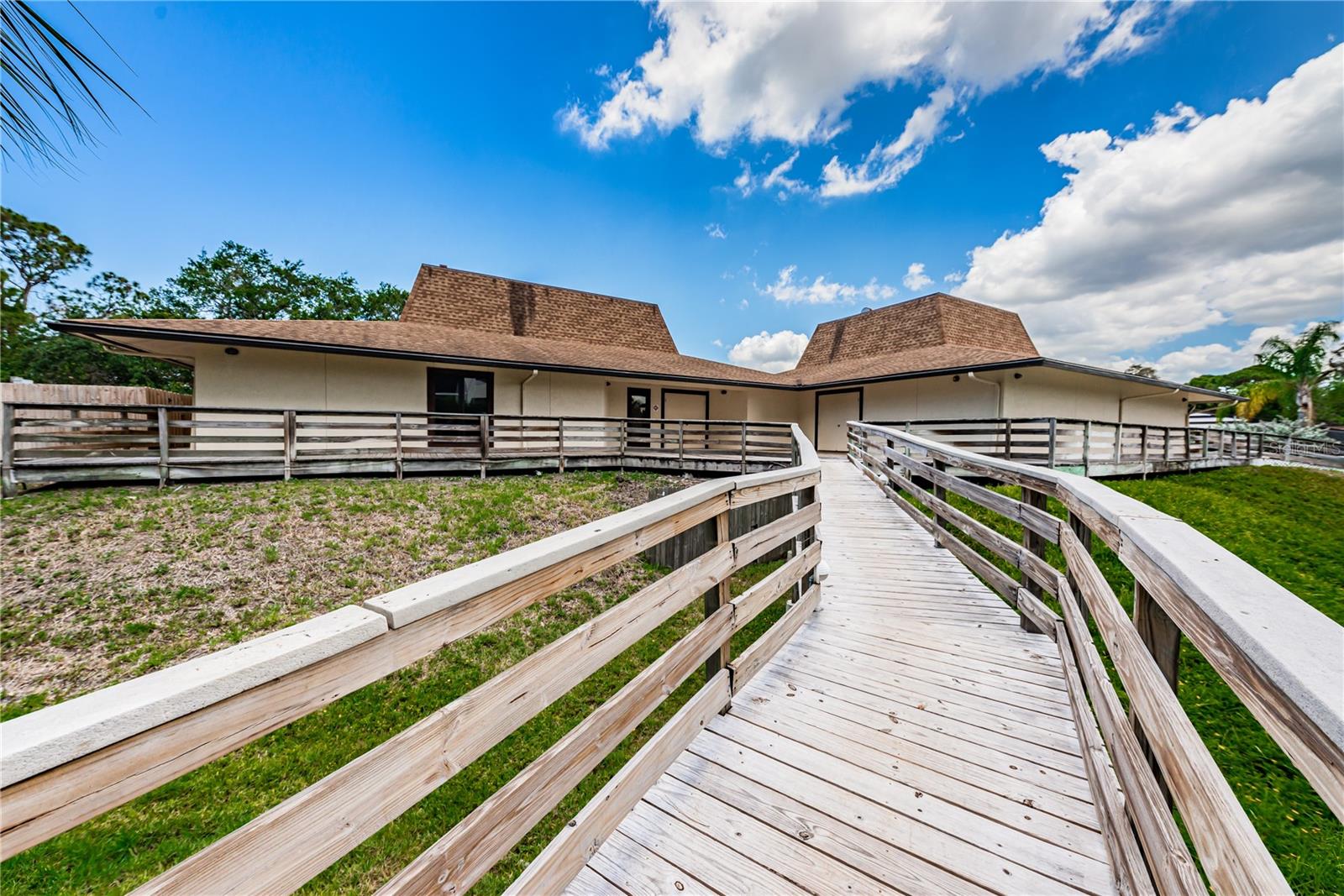 ISLAND VIEW SOUTH CONDO - Residential