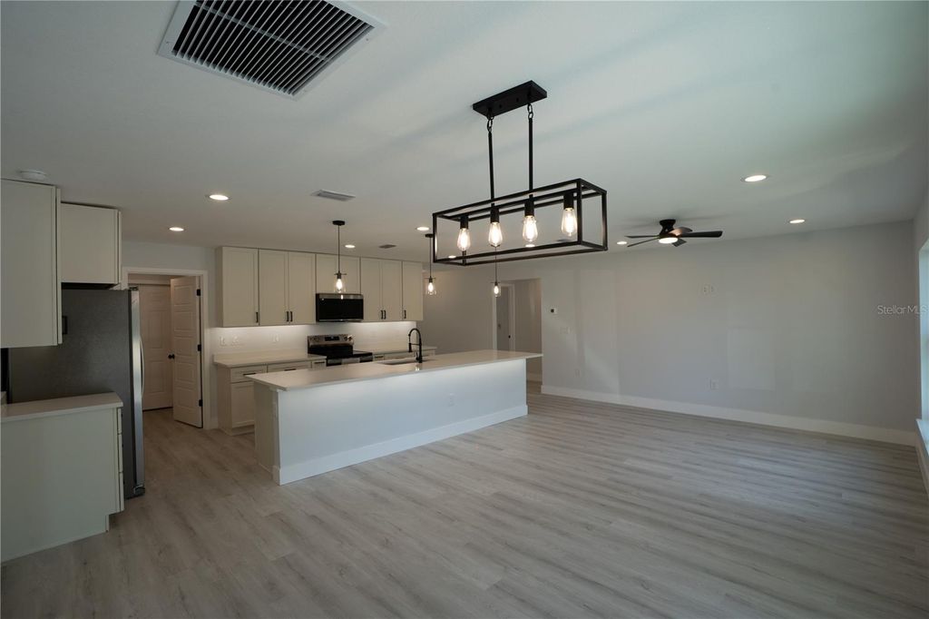 Photo of 13506 SW 106th Street, Dunnellon, FL 34432 (MLS # OM722748)