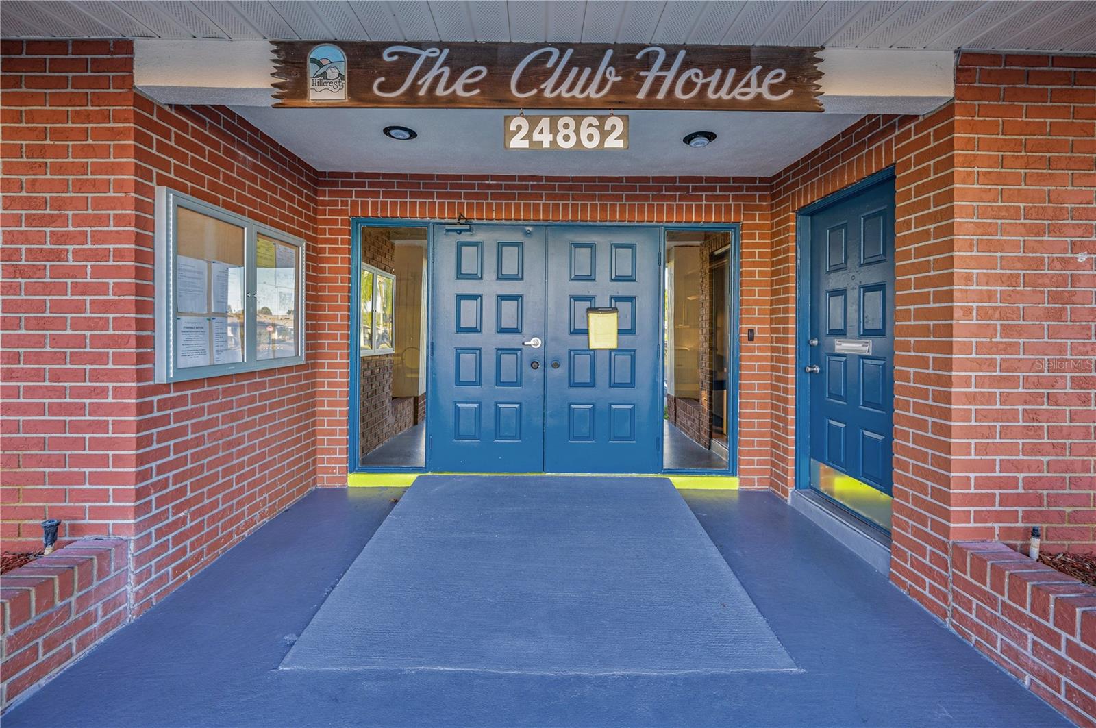 HILL CREST VILLAS - Residential